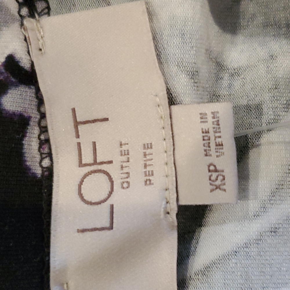 Loft Dress - Picture 11 of 16